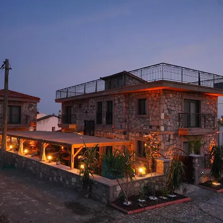 Lotus Kuecuekkoey 호텔 Ayvalı